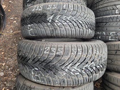 235/55 R18 104H zimní použité pneu NOKIAN WR SUV 4