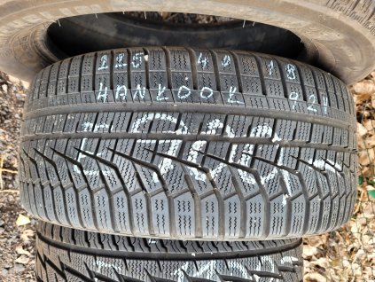 225/40 R18 92V zimní použitá pneu HANKOOK WINTER ÍCEPT EVO 2 RSC