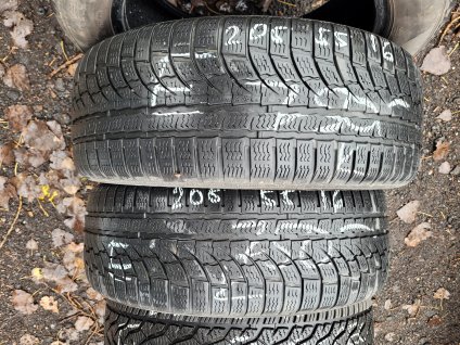 205/55 R16 91H zimní použité pneu NOKIAN WR A4
