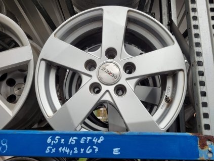 6,5x15 ET48 5x114,3x67 použitá Disky > Alu DEZENT