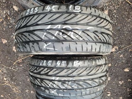 235/45 R18 98Y letní použité pneu HANKOOK VENTUS V12 EVO