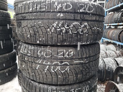 245/40 R20 99W zimní použité pneu NOKIAN WR A4