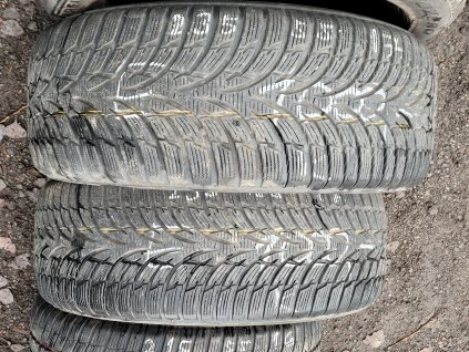 235/55 R17 103H zimní použité pneu NOKIAN WR D3