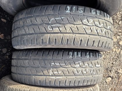 215/65 R15 C 104/102T zimní použité pneu HANKOOK WINTER ÍCEPT LV