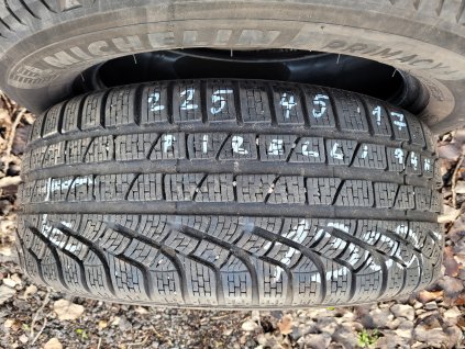 225/45 R17 94H zimní použitá pneu PIRELLI SOTTO ZERO WINTER 210 S.II XL