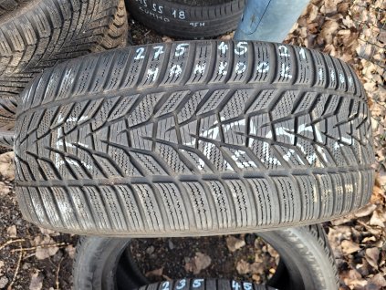 275/45 R21 110V zimní použitá pneu HANKOOK WINTER ÍCEPT EVO3