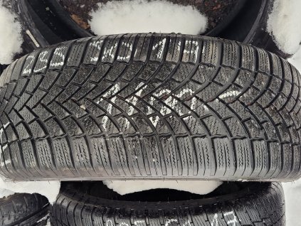 235/50 R19 103V zimní použité pneu BRIDGESTONE BLIZZAK LM 005