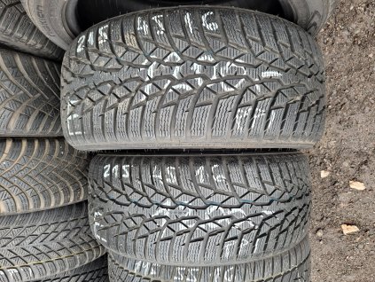 215/45 R16 90H zimní použité pneu NOKIAN WR D4