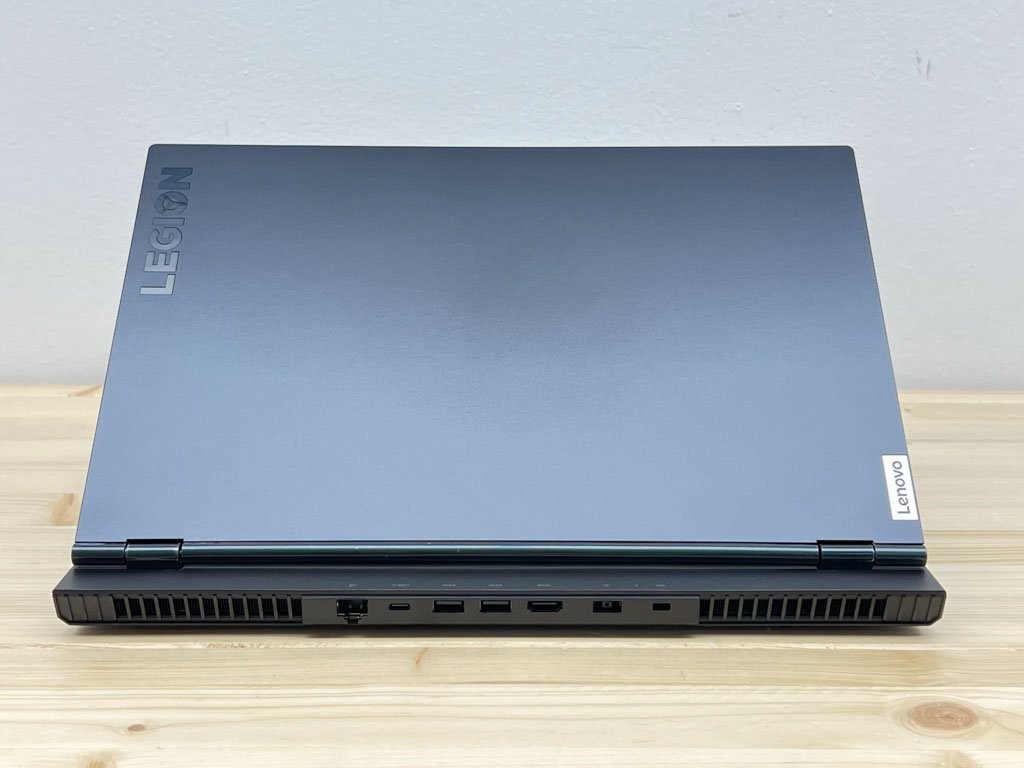 Repasovaný notebook Lenovo Legion (15IMH05H)