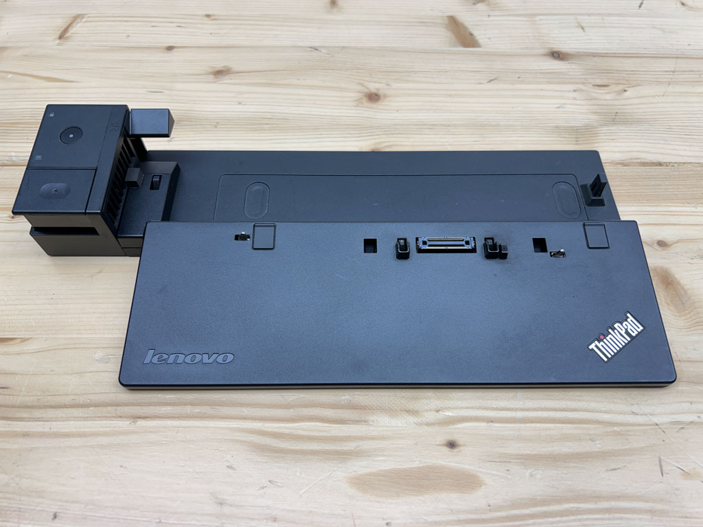 Levně Lenovo ThinkPad Pro Dock (Type 40A1)