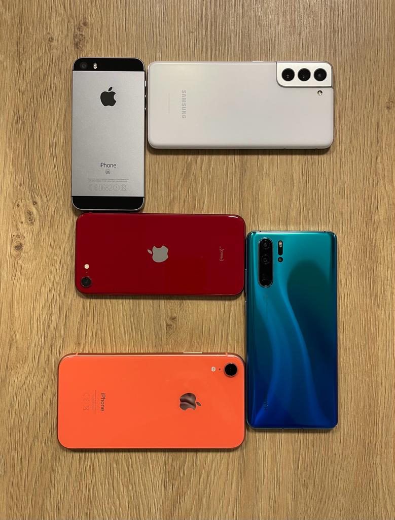 Test 5ti nejprodávanějších mobilů - iPhone SE 2022, Huawei P30 PRO, iPhone XR, Samsung S21, iPhone SE 2016