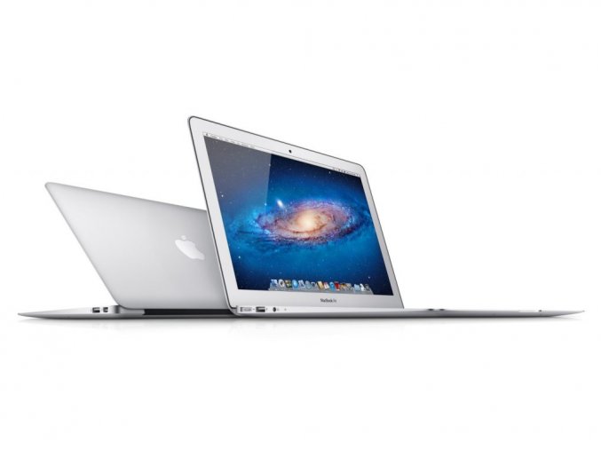 Apple MacBook Air 13 Early 2015 (A1466) 1