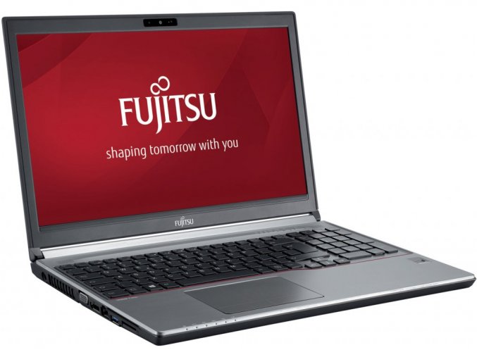 Fujitsu LifeBook E753 1