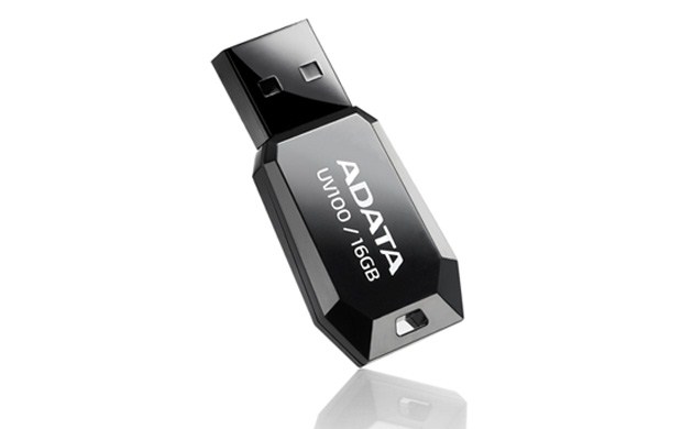 ADATA Flash Disk 8GB USB 2.0 DashDrive UV100, černý