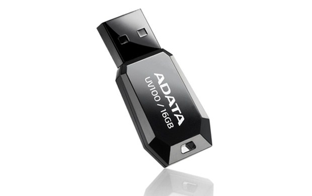 ADATA Flash Disk 16GB USB 2.0 DashDrive UV100, černý