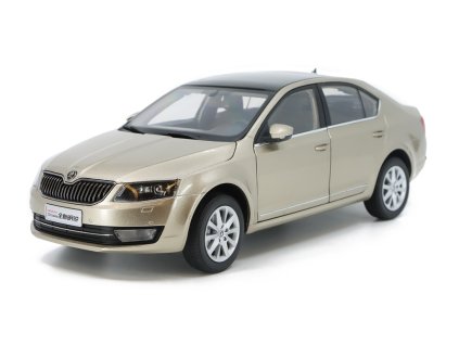 Škoda Octavia 3 2014 118 Zlatá Metalíza Abrex (1)