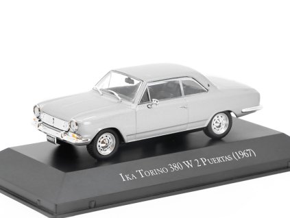 IKA TORINO 380 W 2 Puertas 1967 143 časopis s modelem (2)