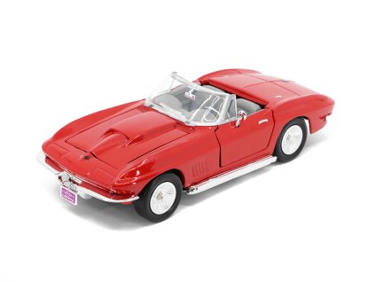 Chevrolet Corvette Stingray Convertible 1967 červená 124 MOTORMAX (3)