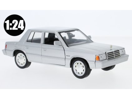 359152 plymouth reliant 1983 1 24 motormax