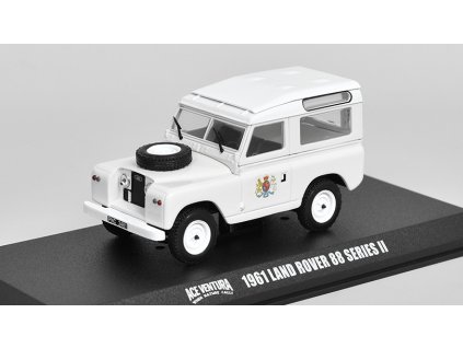 369070 land rover 88 series ii 1961 ace ventura when nature calls 1 43 greenlight
