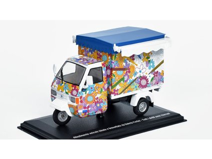 369112 piaggio ape tm van apenna 2007 1 32 italeri