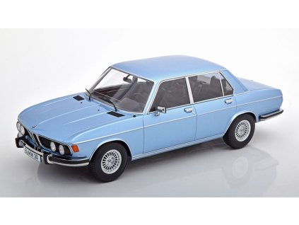 369652 bmw 3 0s e3 mkii 1971 1 18 kk scale