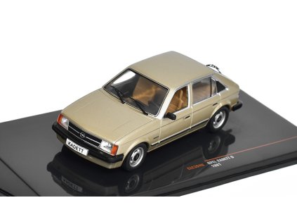 370657 opel kadett d 1981 1 43 ixo models