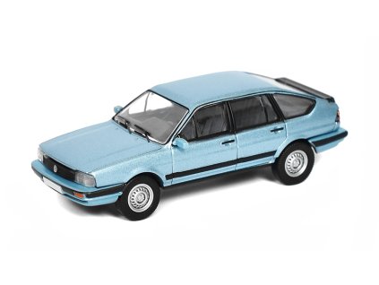 375943 volkswagen passat b2 1 87 premium classixxs