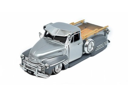 383677 chevrolet 3100 pick up custom 1951 1 24 jada toys