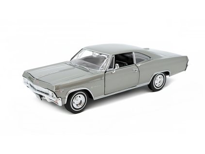 398494 chevrolet impala ss 396 1965 1 24 welly