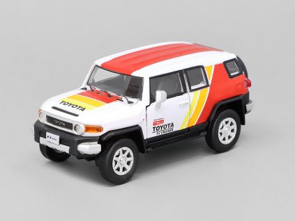 Toyota FJ Cruiser 2015 bílá 164 BM Creationsf (2)