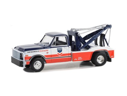 Chevrolet C 30 1968 Dually Wrecker Standard Oil Road Service 164 GreenLight (2)