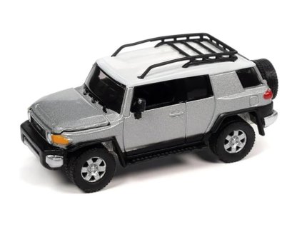 Toyota FJ Cruiser 2007 šedá 164 Johnny Lightning (1)