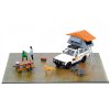 381148 1 toyota land cruiser fj60 camping diorama s figurkami 1 64 inno models