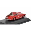 384187 3 mercedes benz 300sl gullwing w198 s lyzemi a figurkou 1 43 schuco