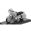 vyr 26865Harley Davidson FLTR Road Glide 2002 seda na podstavci 118 Maisto 2
