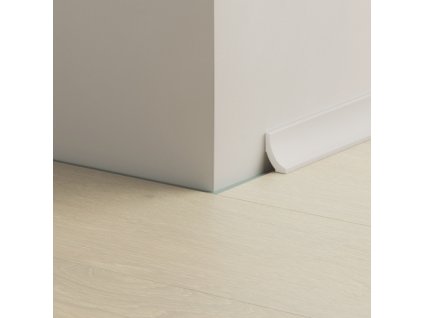 Parketová lišta - QUICK STEP / Soklová lišta / Pretierateľná 30x20mm QSHSCOTPAINT (2,4 m)