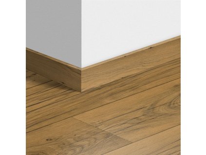 QSSK04767 StandardSkirting01