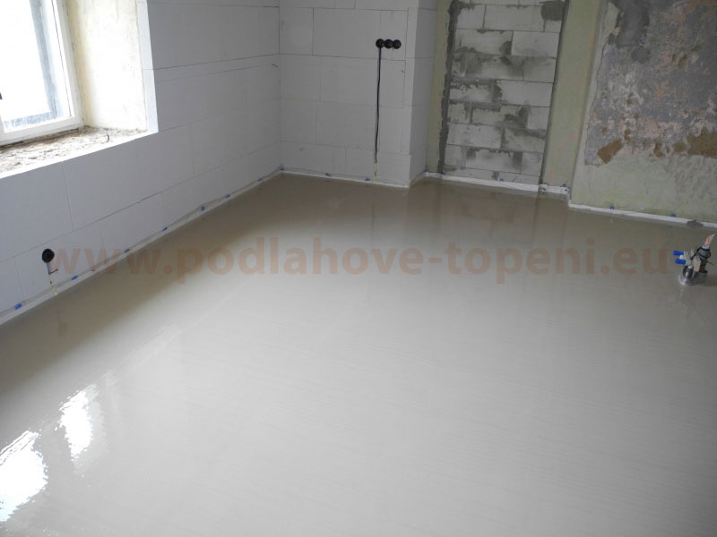 Hotová anhydritová podlaha s elektrickým podlahovým topením