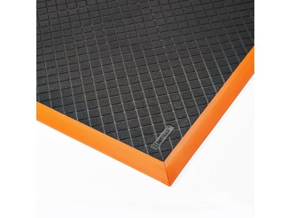 7d11ada6f1d5d03707a5429e29f43bf3