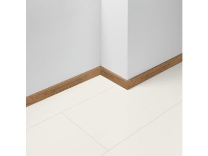 2568 1 parador sl 3 soklova lista dub d081