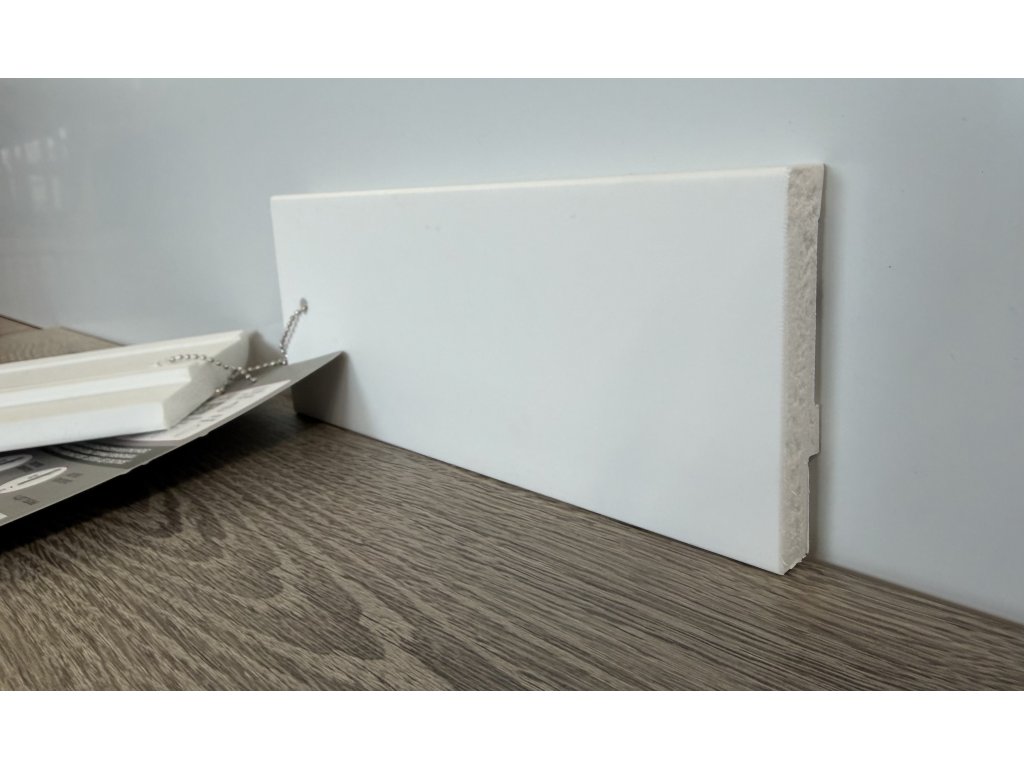 Soklová lišta White 002  Soklová lišta