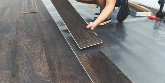 Jak položit plovoucí podlahu