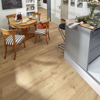 laminátová plovoucí podlaha dub laminát zátěžová třída 23 32 lamela multiclic MEISTER LD 150 Dub Chiemsee světlý 6376 interier