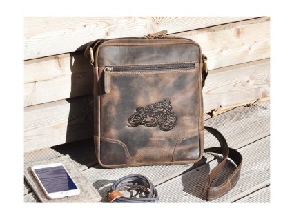 kožené doplnky (82)