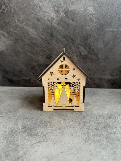 Domeček se stromečky