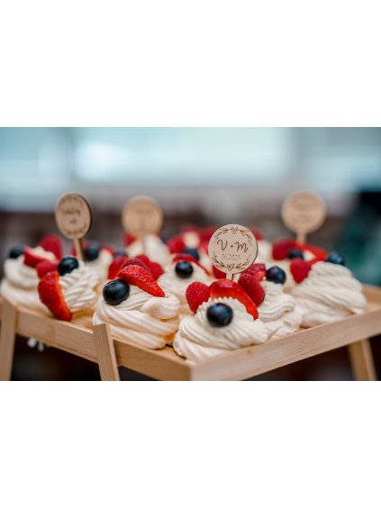 fd823700 e0e1 41db b3e1 7d6191882c59