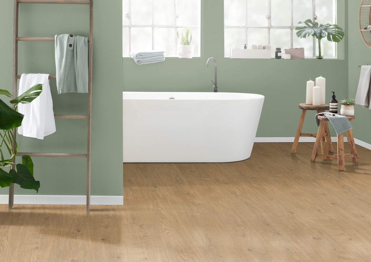 Perfektné kombinácie podláh EGGER a aktuálnych trendových farieb: Jemná zelená - matné zelené tóny prírody