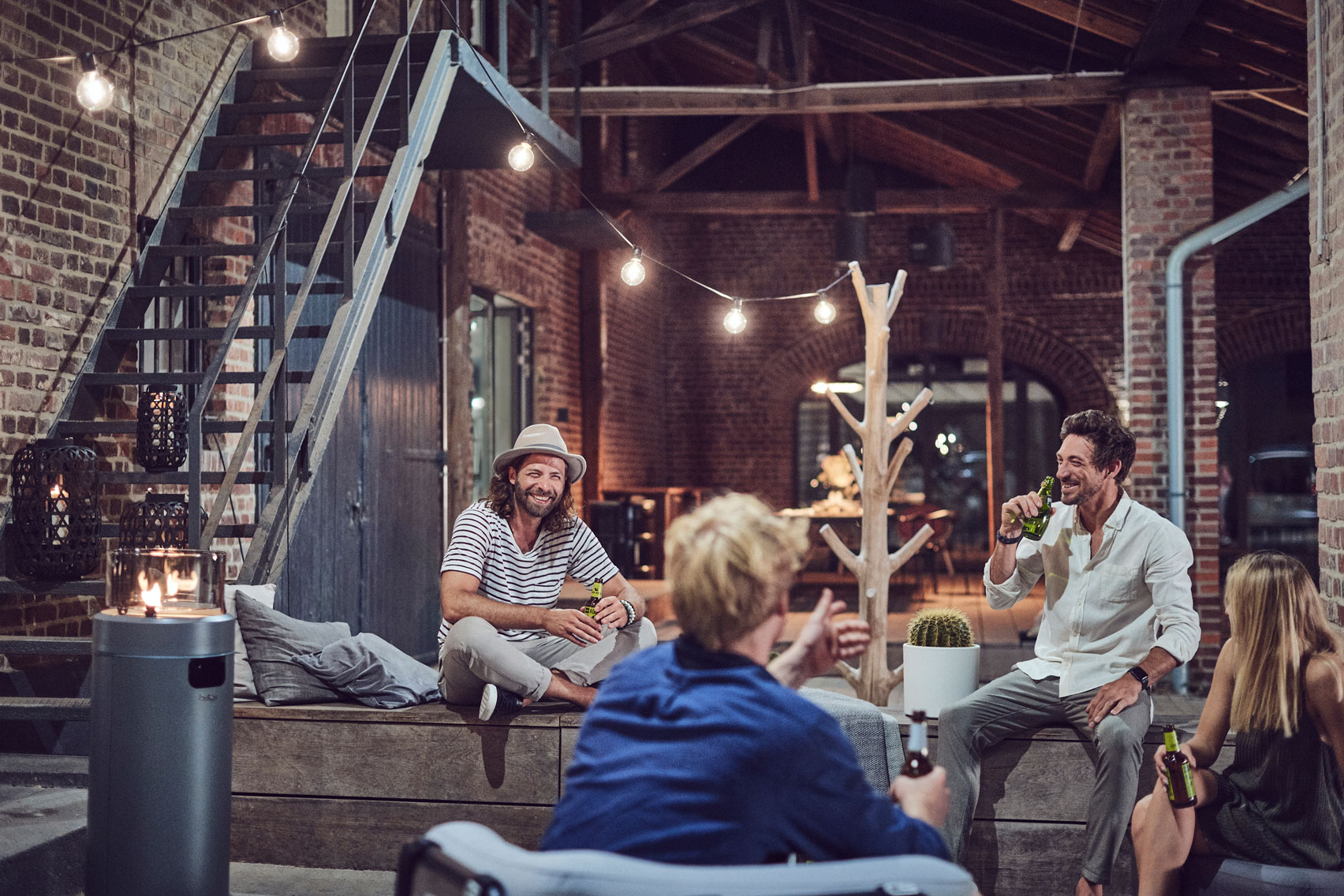 NOVA LED: Dizajnový ohrievač, ktorý mení atmosféru vašej terasy