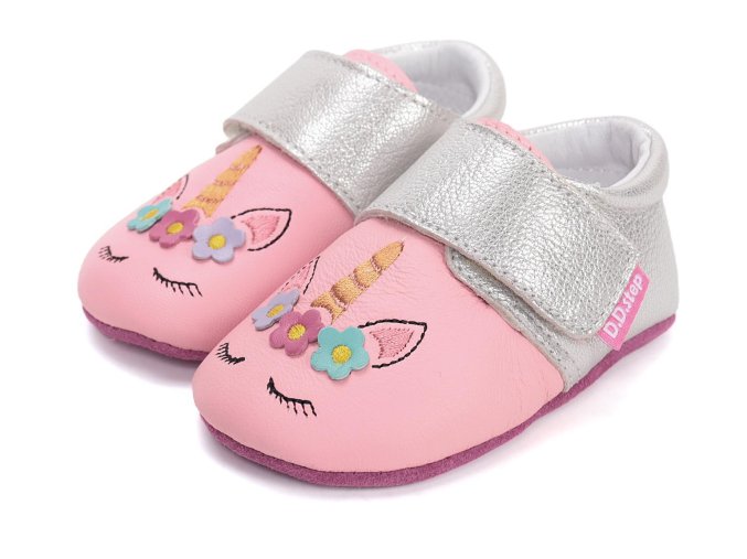 K1596 61702 Strawberry 03